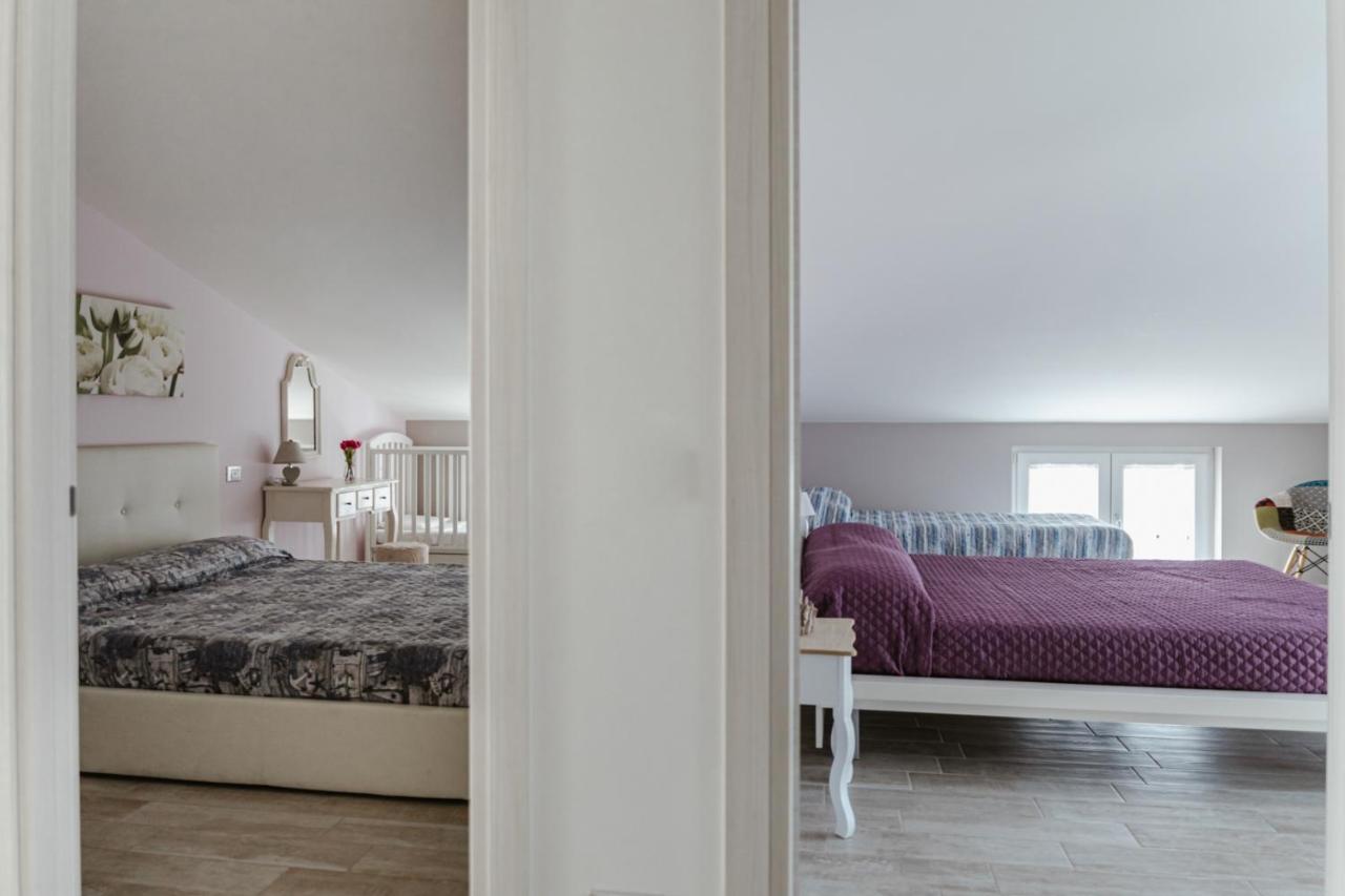 Minerva Holiday Home มาแนร์บา เดล การ์ดา ภายนอก รูปภาพ
